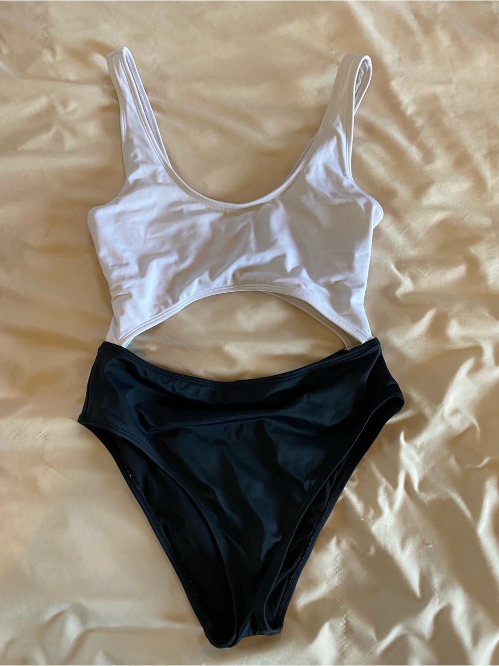 Kendall and Kylie Two-Tone Cutout One-Piece Swimsuit — White & Black